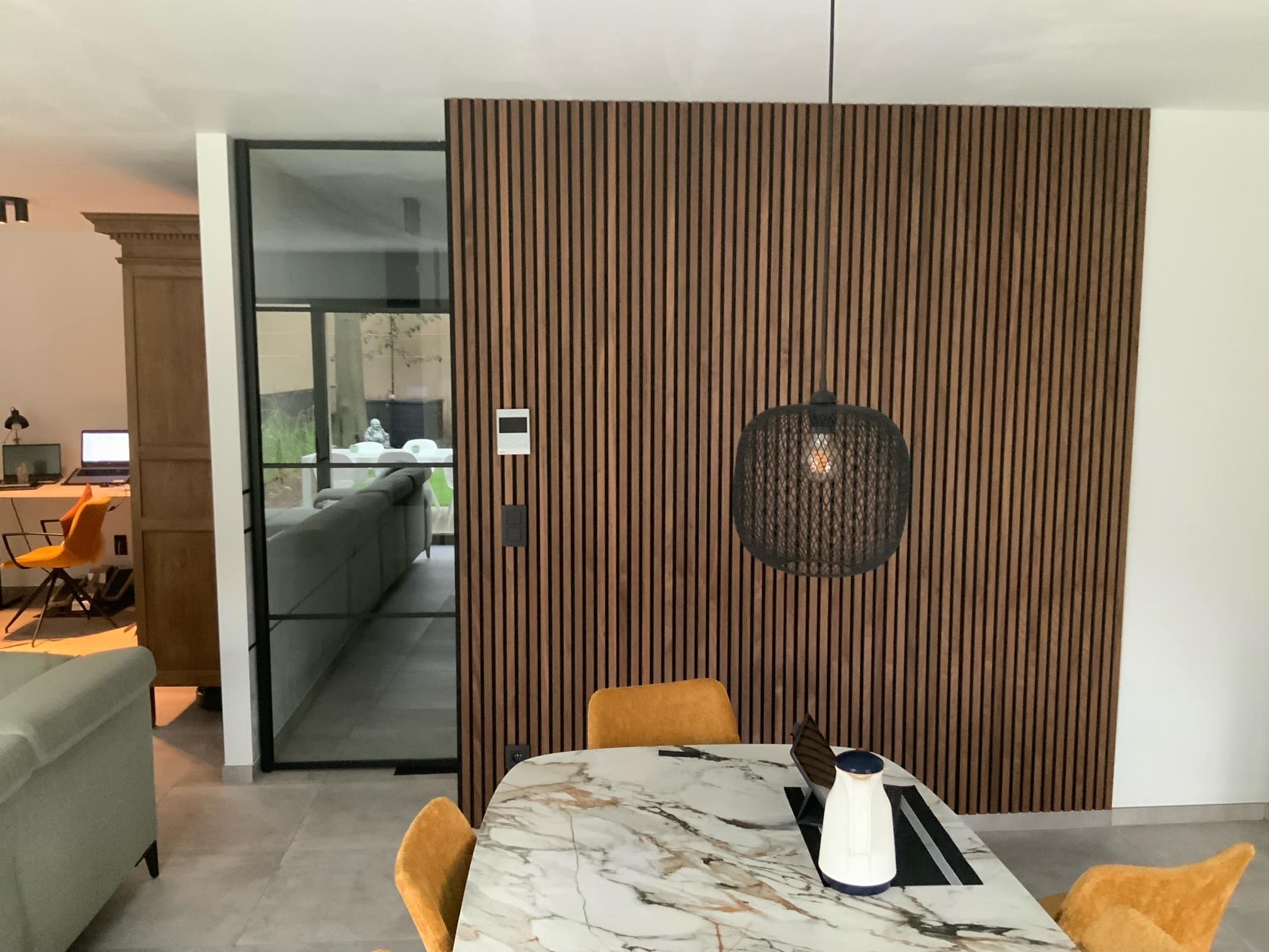 Acoustic panel - Walnut (black felt/black mdf) - 260 x 60cm - Image 6